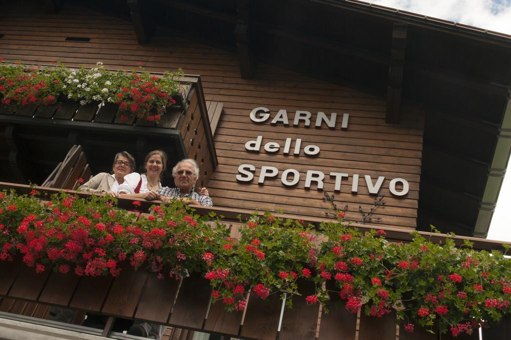 Hotel Garni Dello Sportivo Madonna Eksteriør bilde