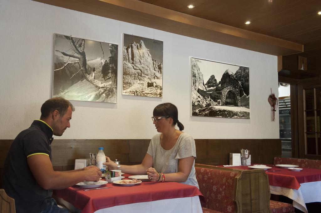Hotel Garni Dello Sportivo Madonna Eksteriør bilde