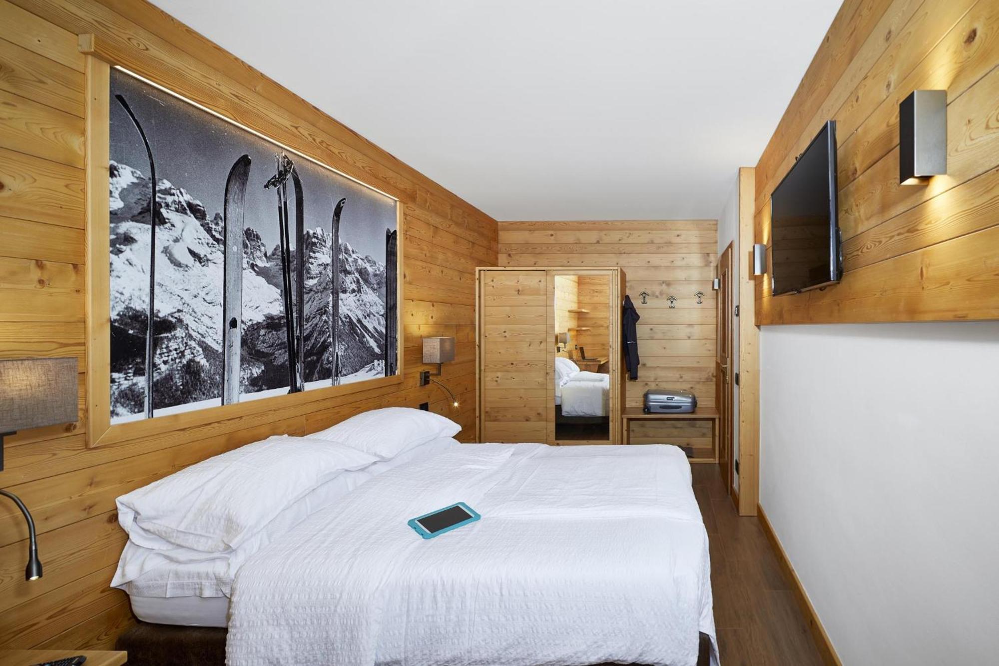 Hotel Garni Dello Sportivo Madonna Eksteriør bilde